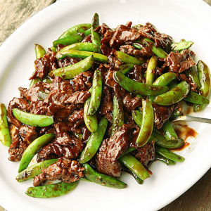 18. Sliced Beef with Snow Peas
